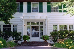 mclean-house-front-exterior